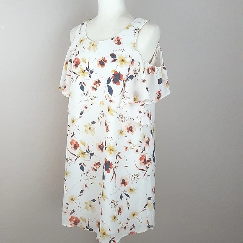 Lily Star Cream‎ Off the Shoulder Floral Dress